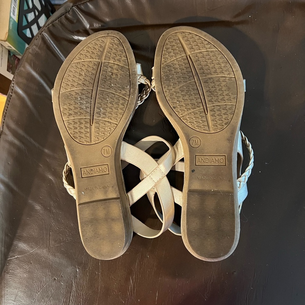 #14 Sandals - Picture 4 of 5